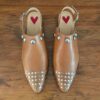 Puntilla Carlota en cuero camel • A pedido