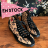 botin Oscarina reno leopardo y negro