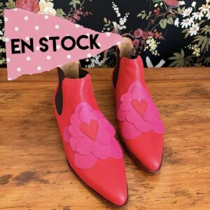 Botín Ofelia cuero rojo y fucsia graneado