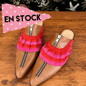 Puntilla Octavia camel, reno rojo y fucsia